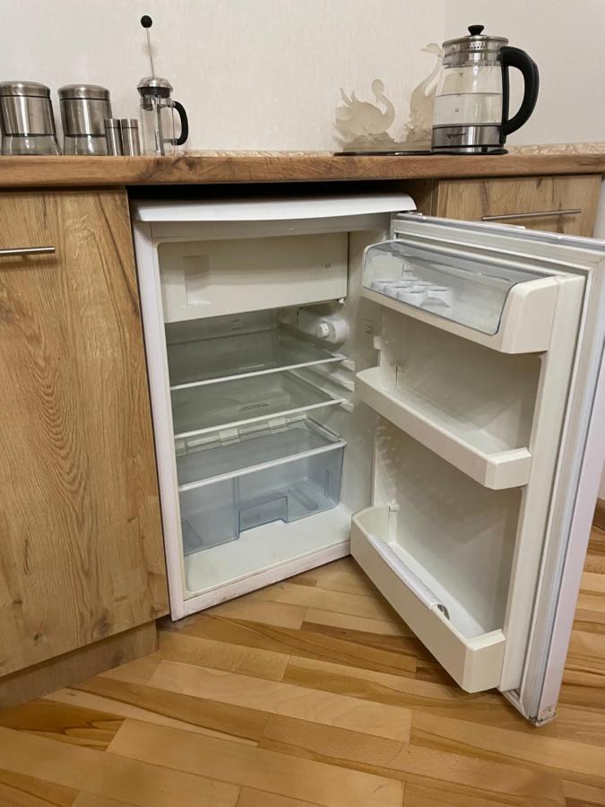 Apartment In City Center 耶烈万 外观 照片